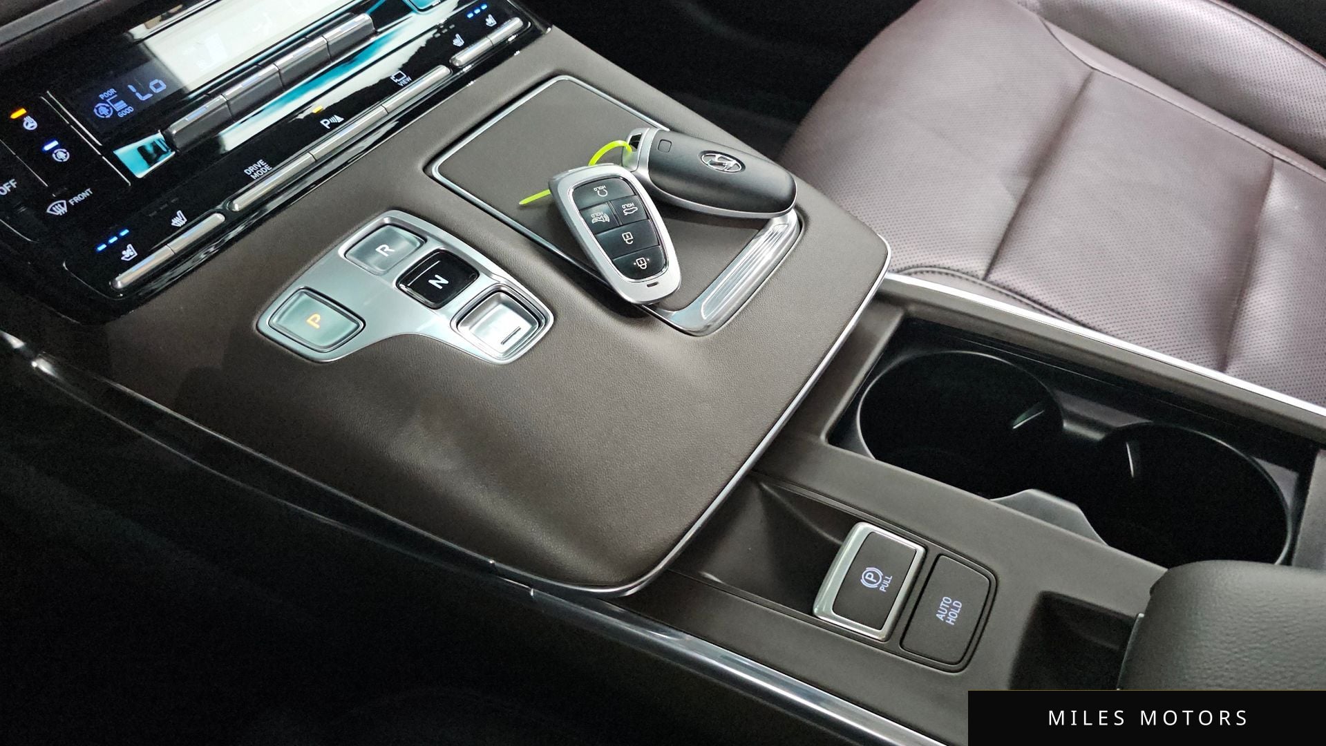 Hyundai Grandeur 2023 — миниатюра 9