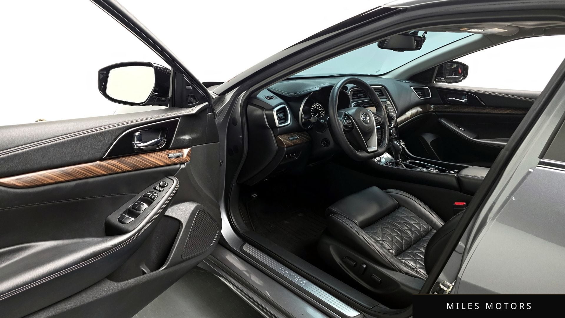 Nissan Maxima 2016 — миниатюра 10