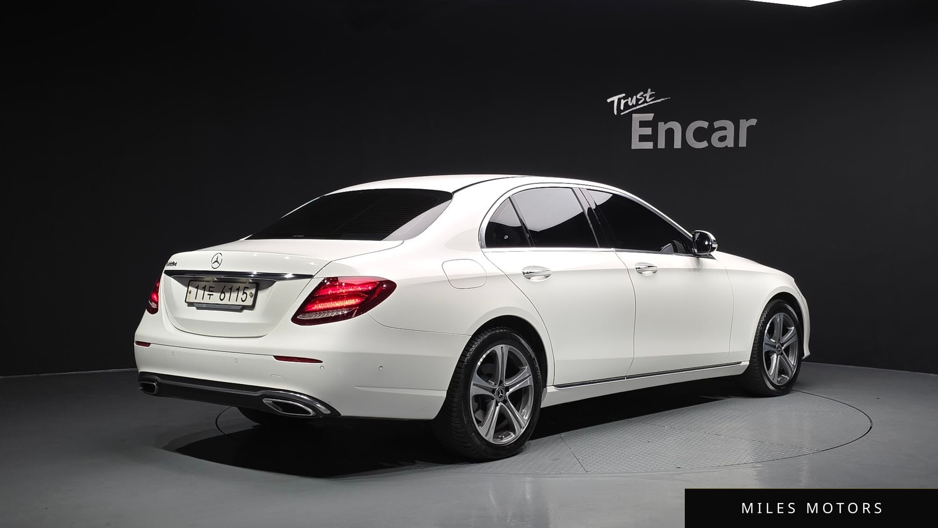 Mercedes-Benz E-Class W213 2019 — миниатюра 2