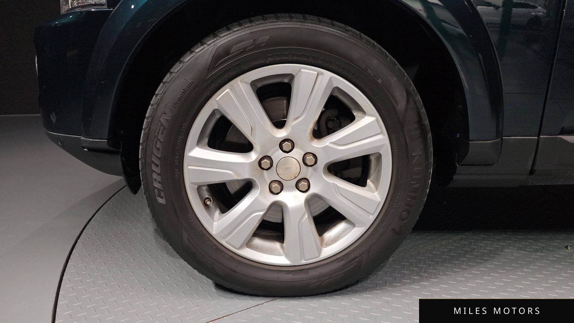 Land Rover Discovery 2015 — миниатюра 5