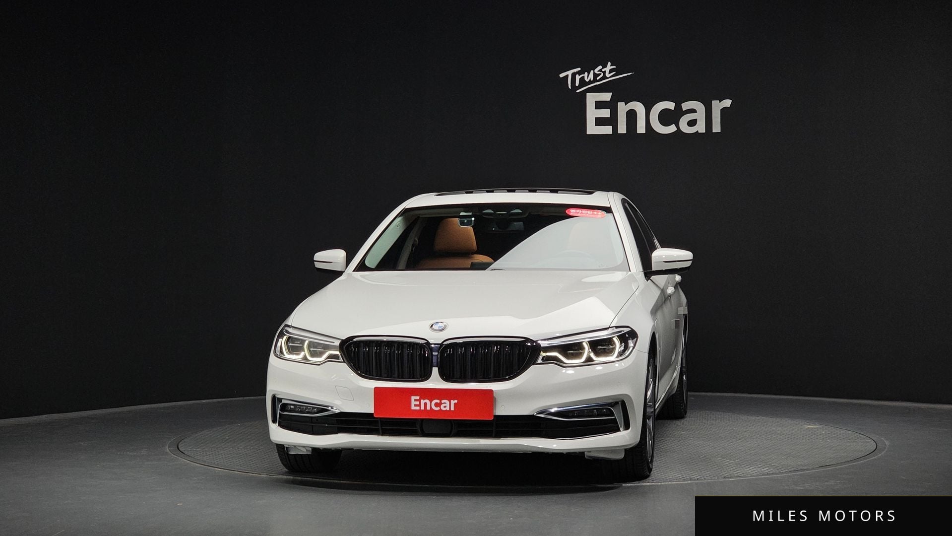 BMW 5 Series (G30) 2020 — миниатюра 2