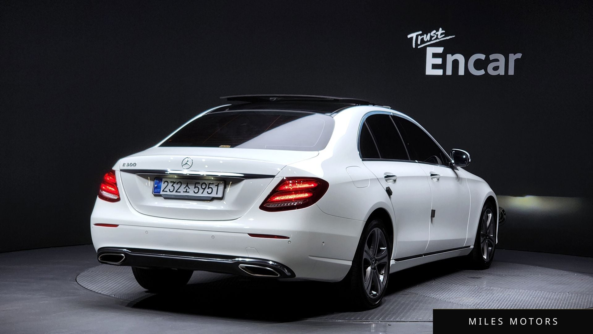 Mercedes-Benz E-Class W213 2019 — миниатюра 2