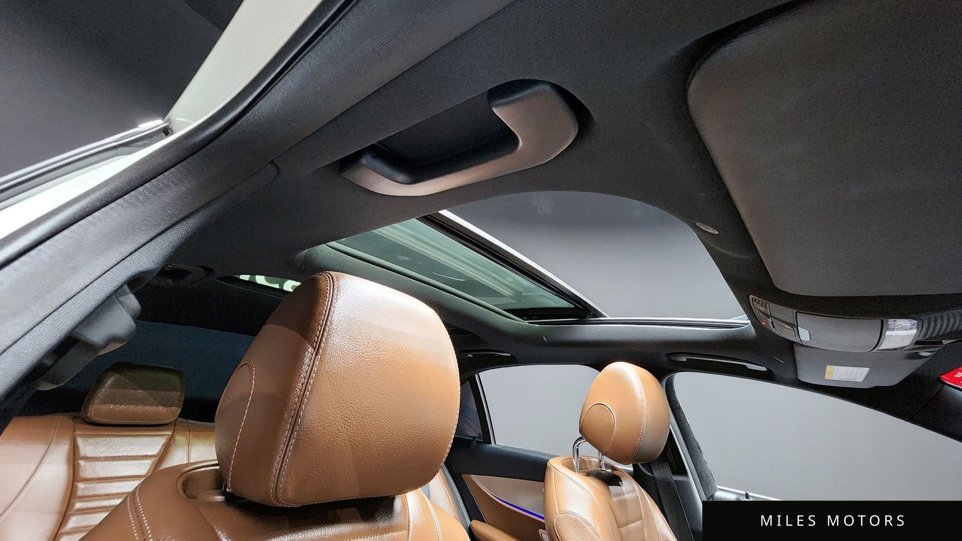 Mercedes-Benz E-Class W213 2019 — миниатюра 12