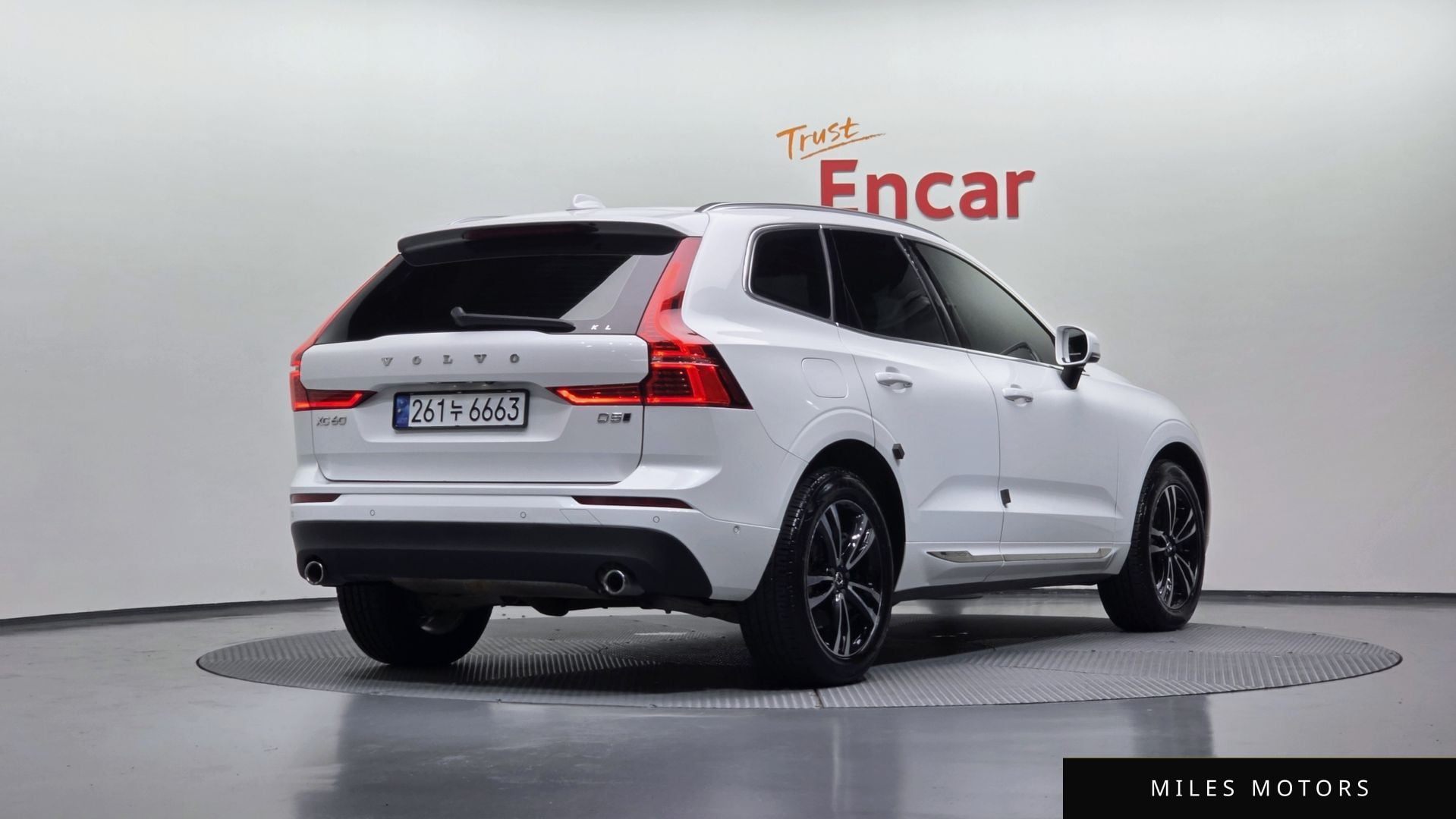 Volvo XC60 2018 — миниатюра 2