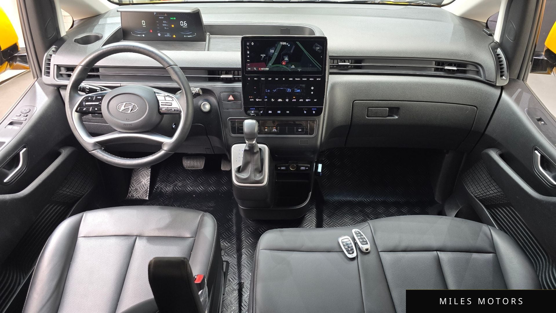 Hyundai Staria 2024 — миниатюра 7