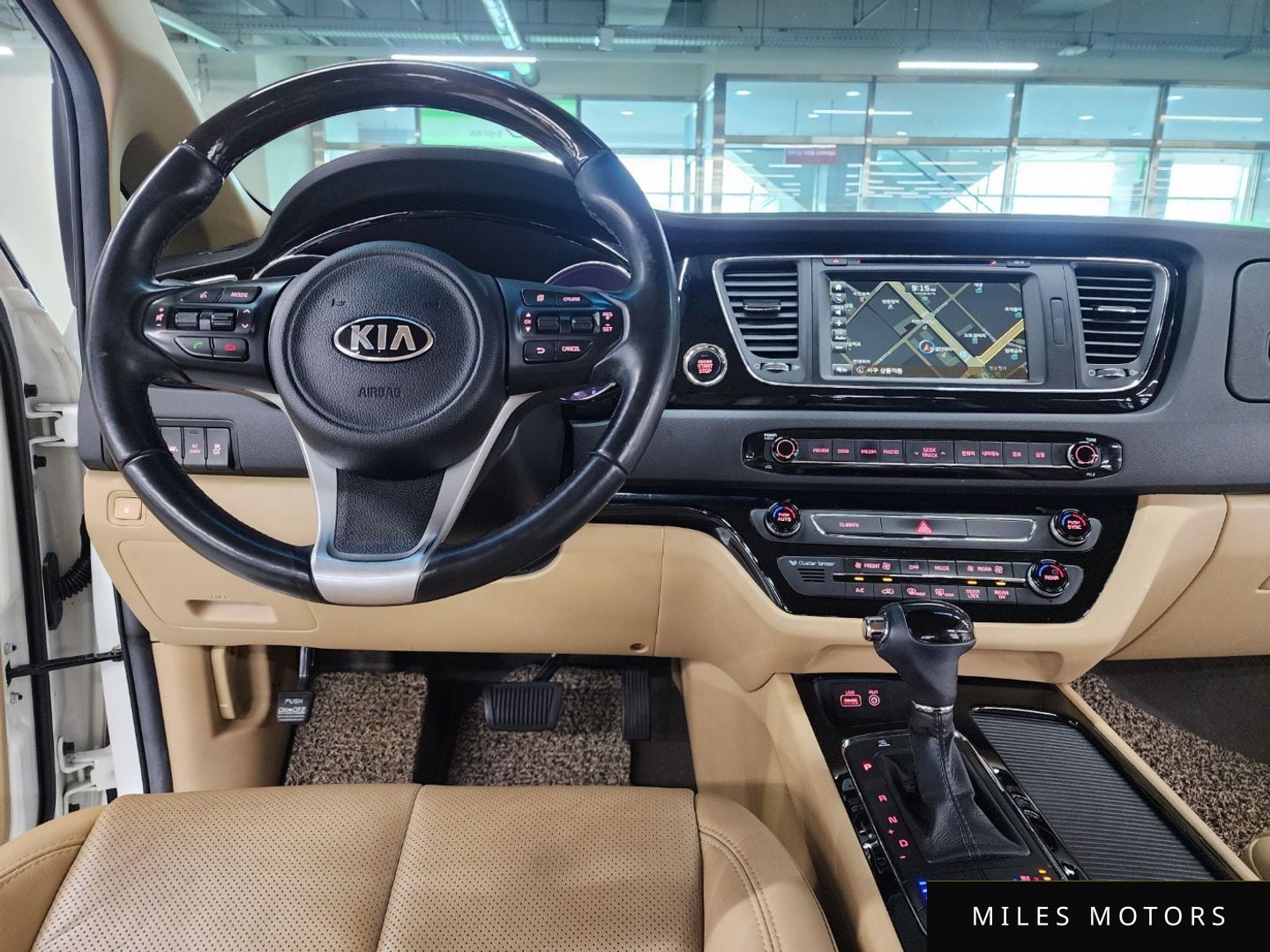 Kia Canival 2016 — миниатюра 5