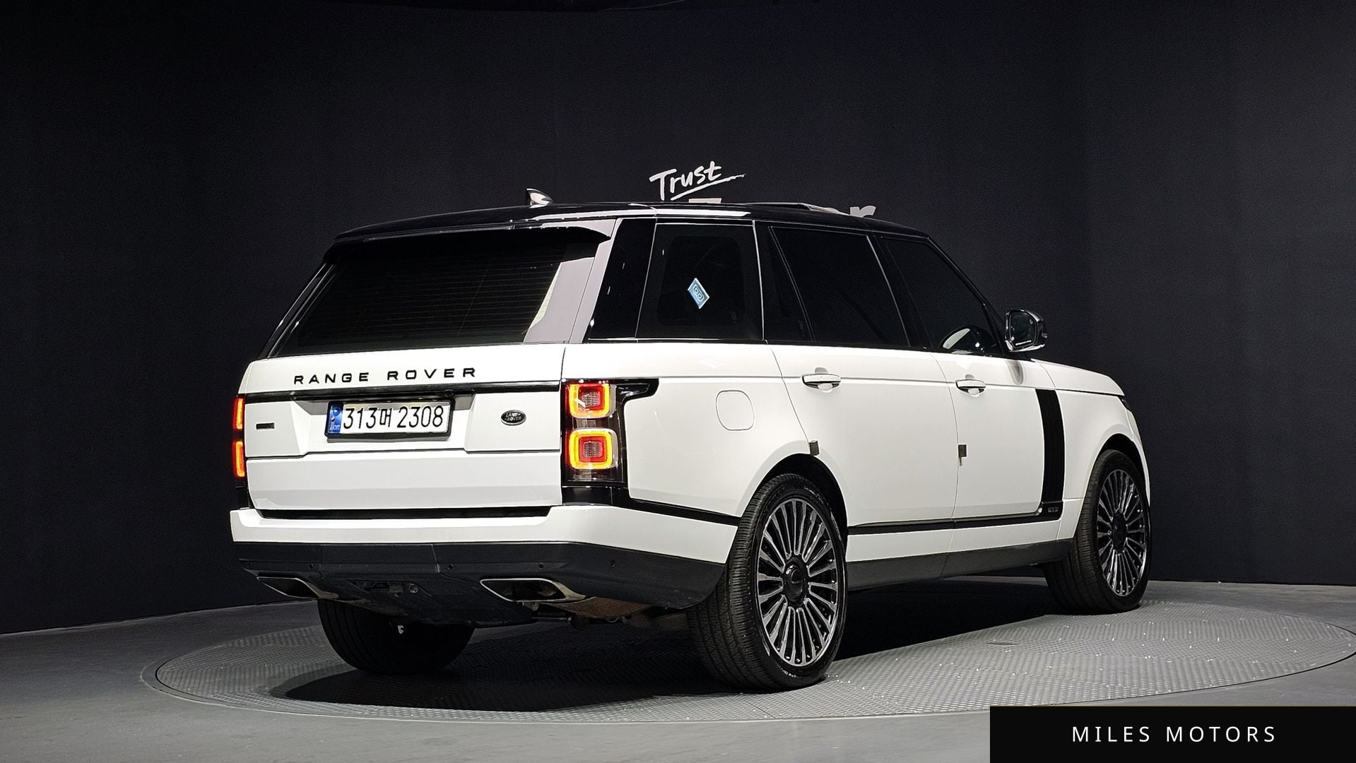 Land Rover Range Rover 2020 — миниатюра 2