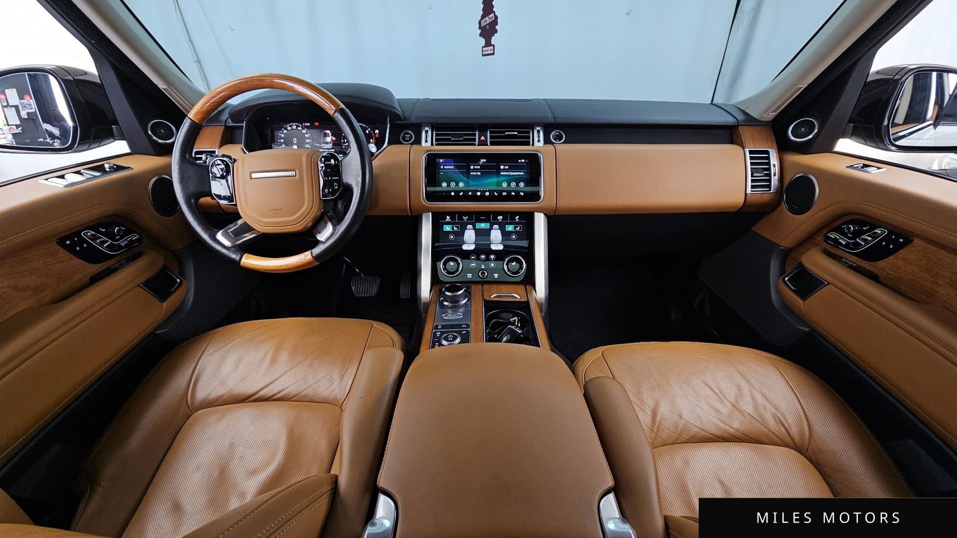 Land Rover Range Rover 2020 — миниатюра 7