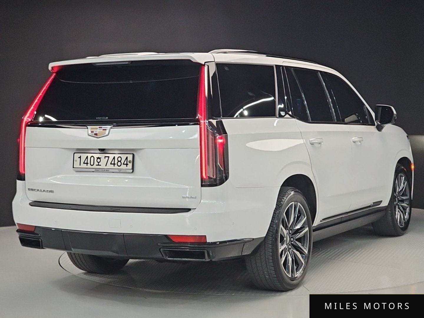 Cadillac Escalade 2021 — миниатюра 4