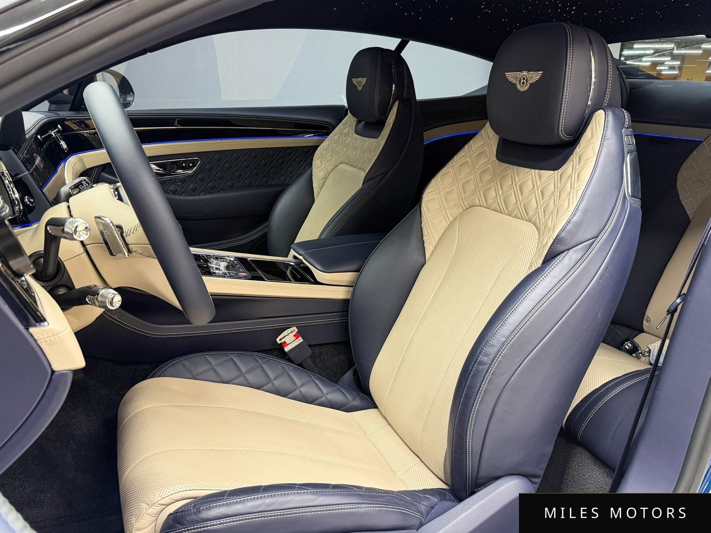 Bentley Continental GT 2020 — миниатюра 11