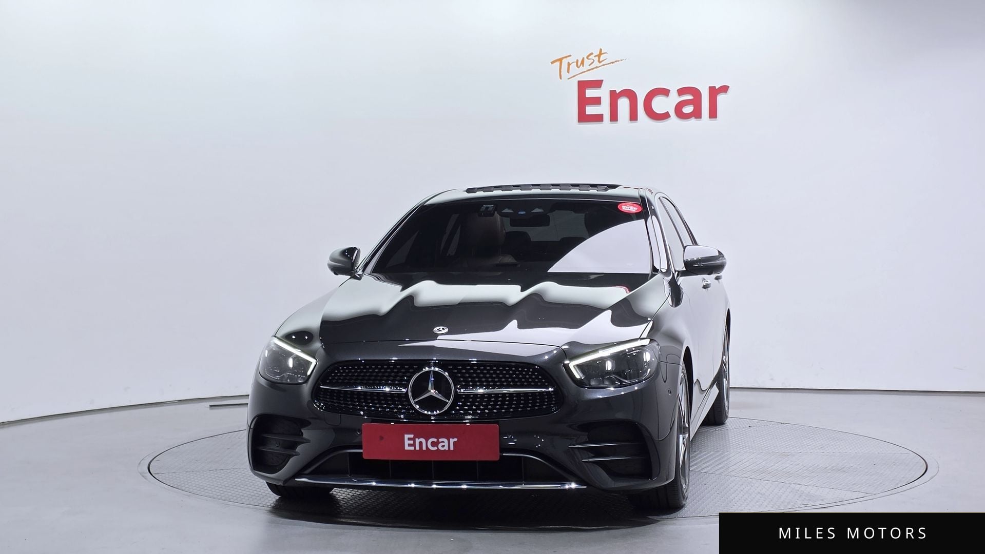 Mercedes-Benz E-Class W213 2023 — миниатюра 3