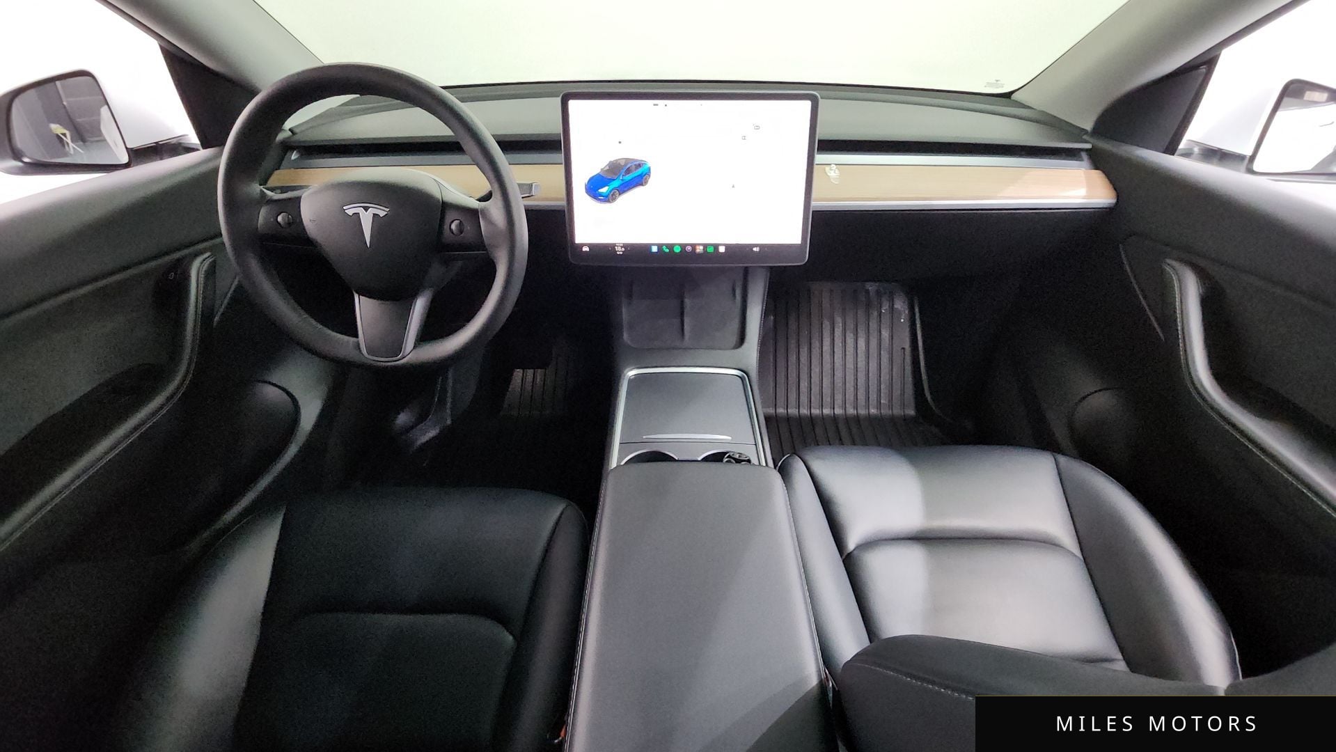 Tesla Model Y 2021 — миниатюра 10