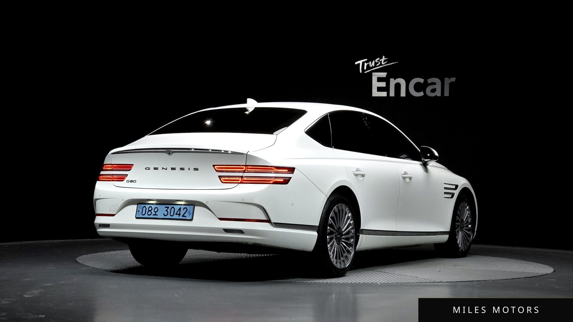 Genesis G80 2022 — миниатюра 2