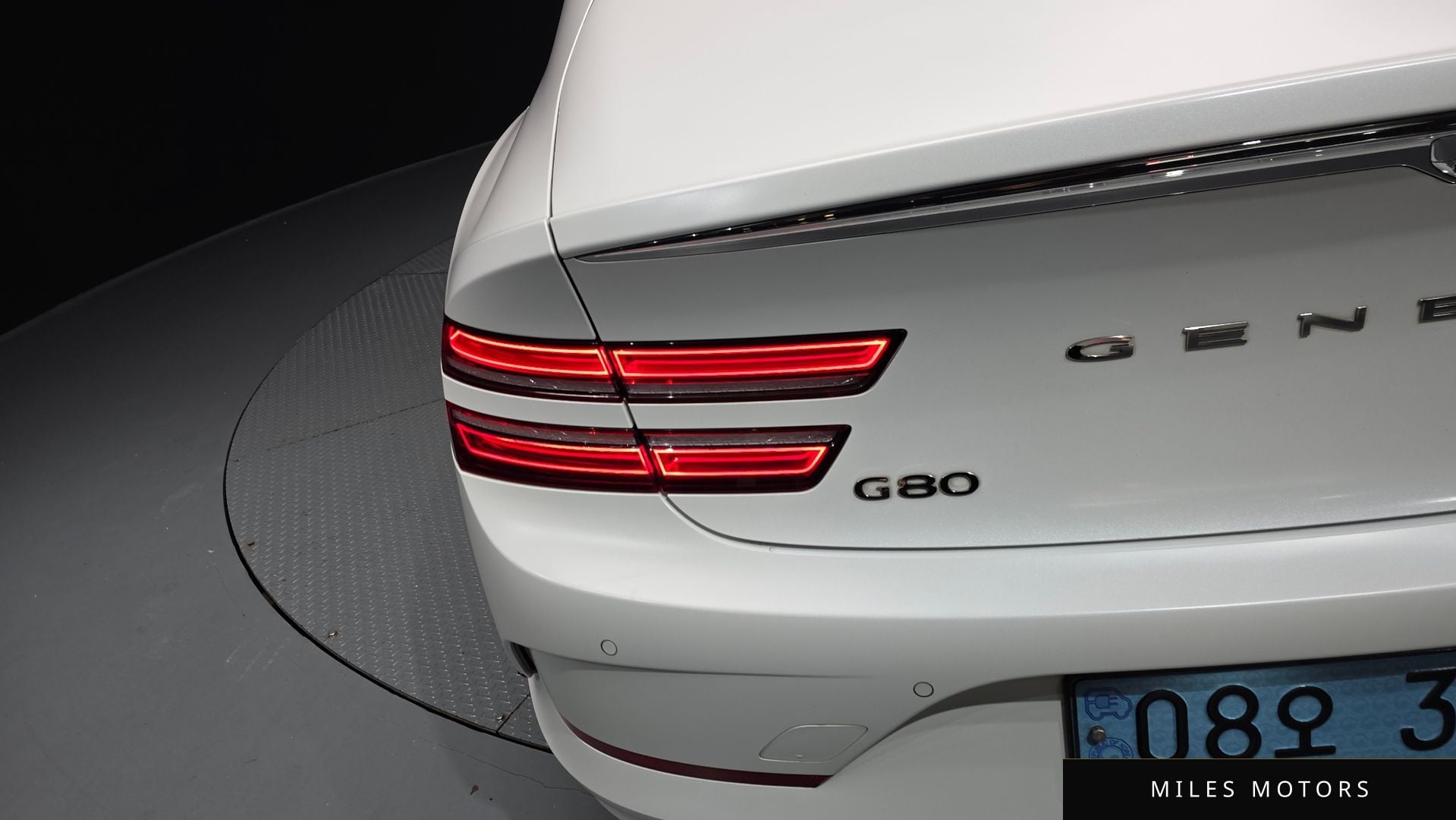 Genesis G80 2022 — миниатюра 9