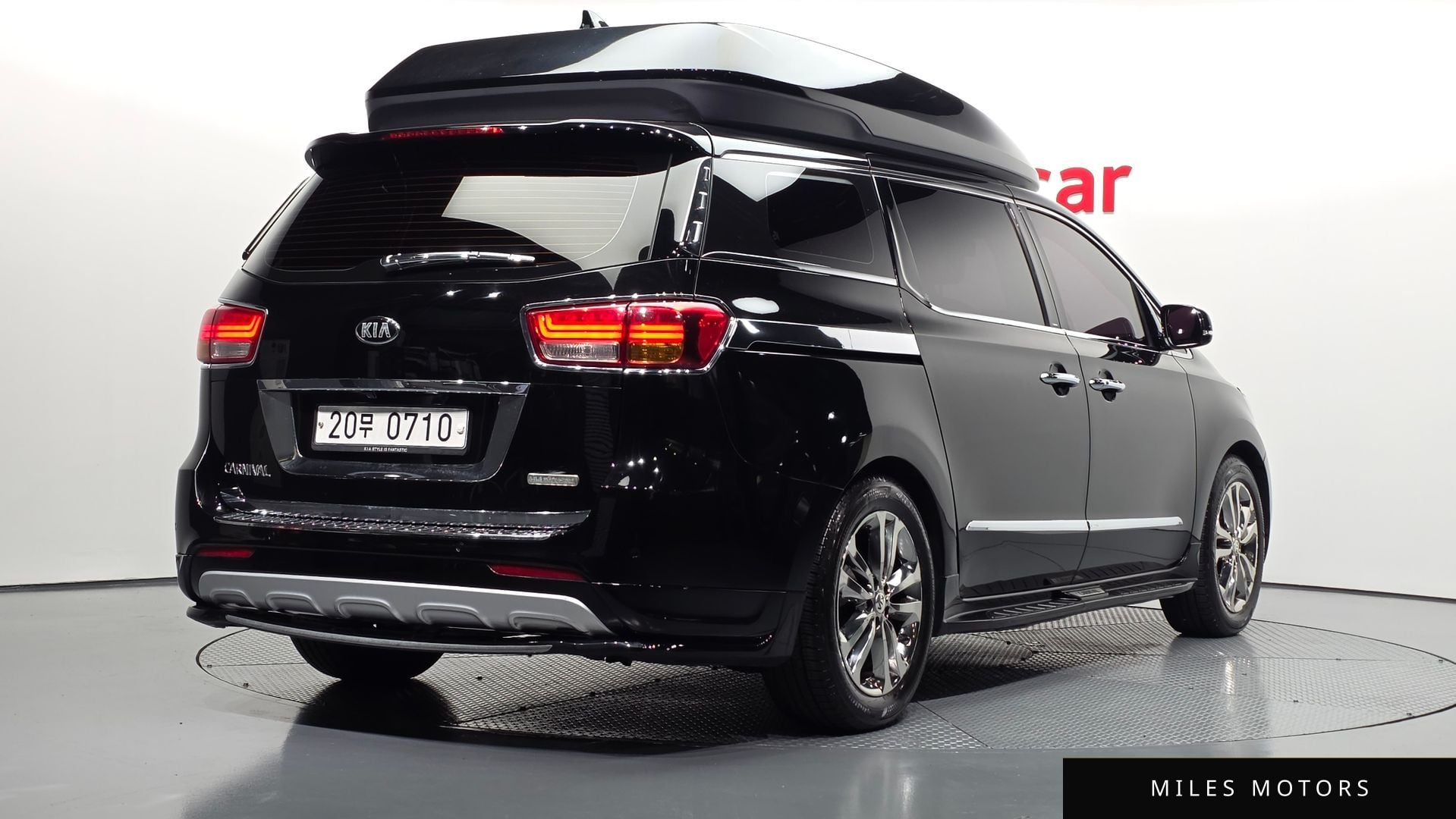 Kia Canival 2016 — миниатюра 2