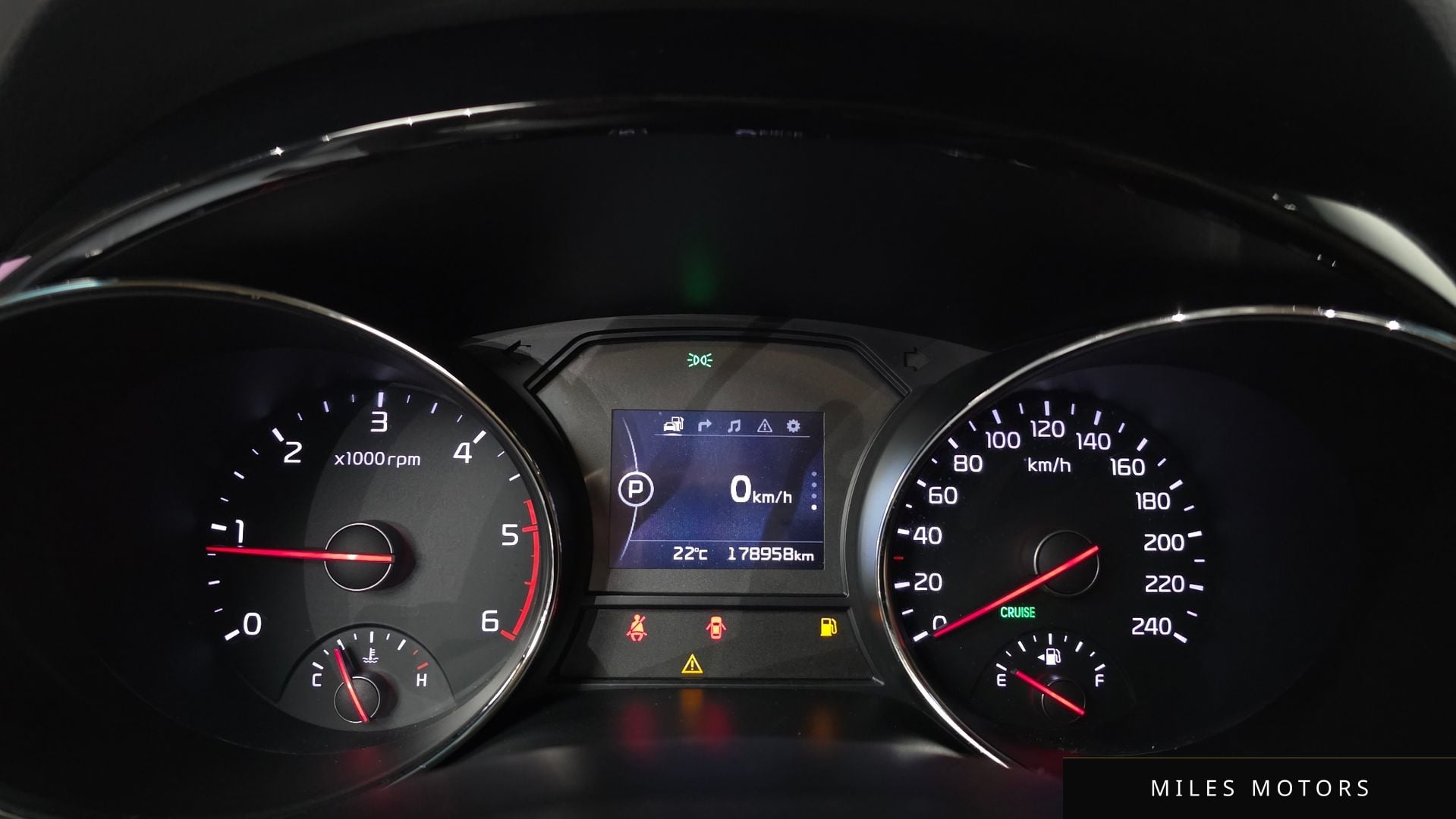 Kia Canival 2016 — миниатюра 11