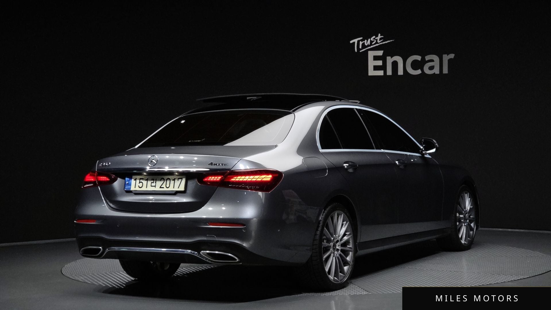 Mercedes-Benz E-Class W213 2021 — миниатюра 2