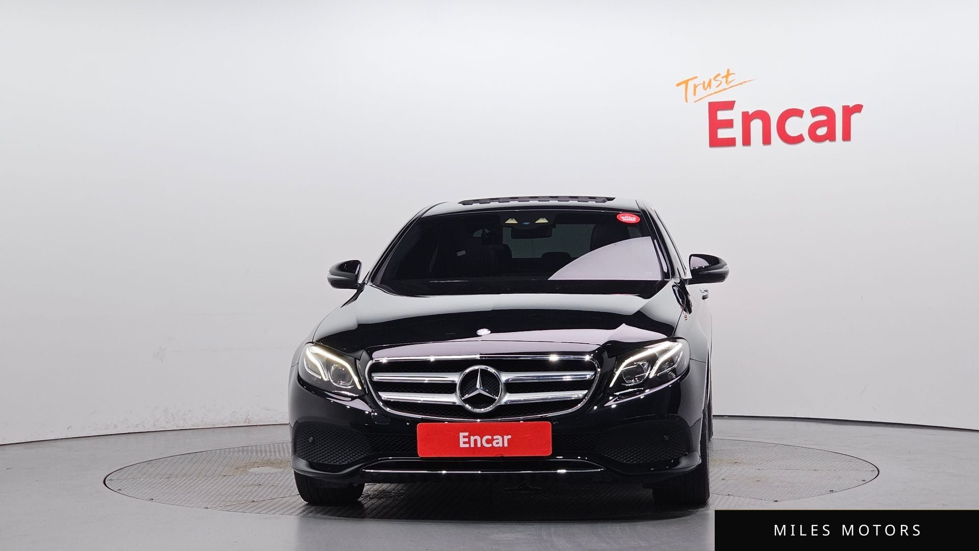 Mercedes-Benz E-Class W213 2017 — миниатюра 3