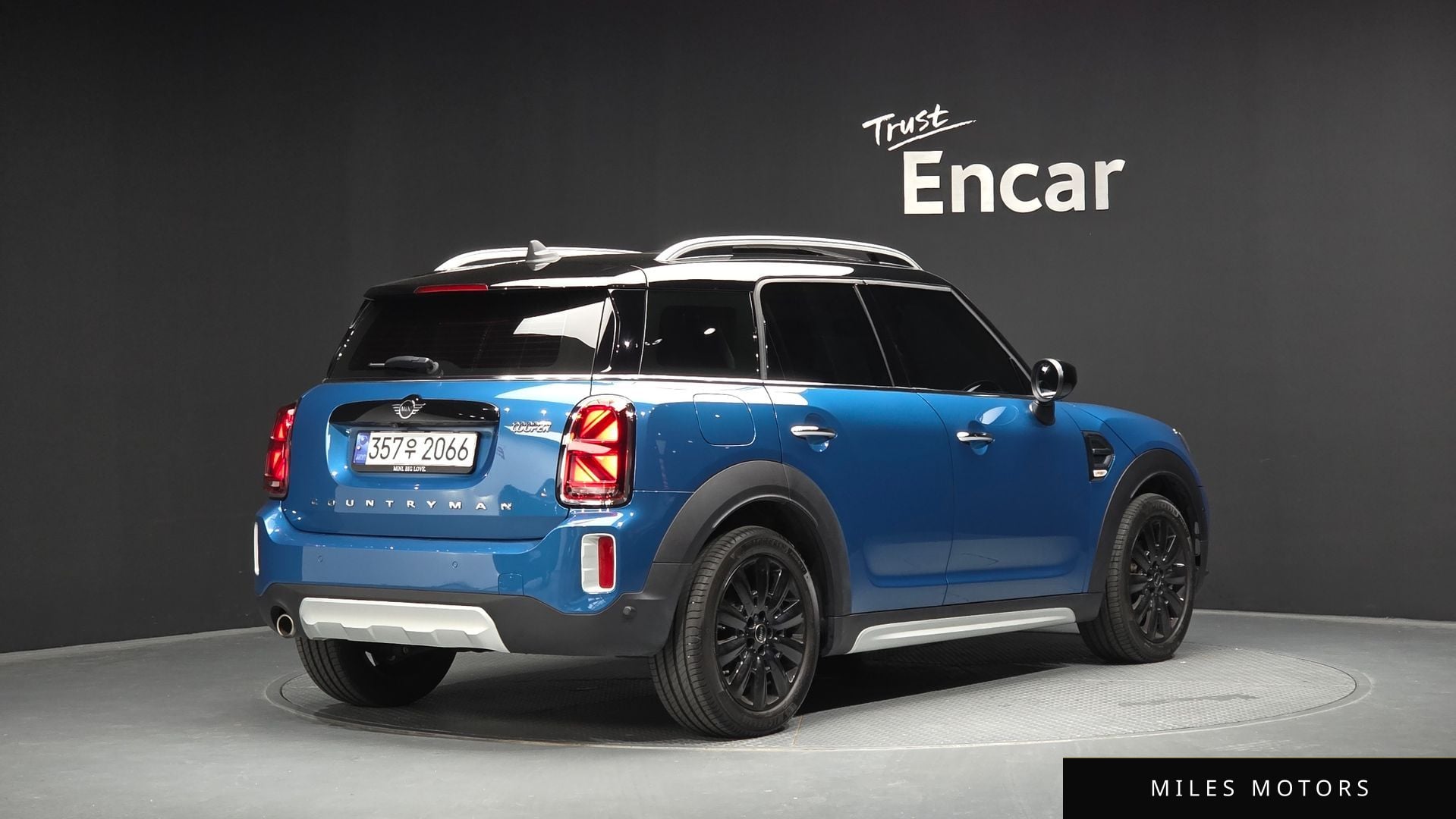 MINI Countryman 2024 — миниатюра 2