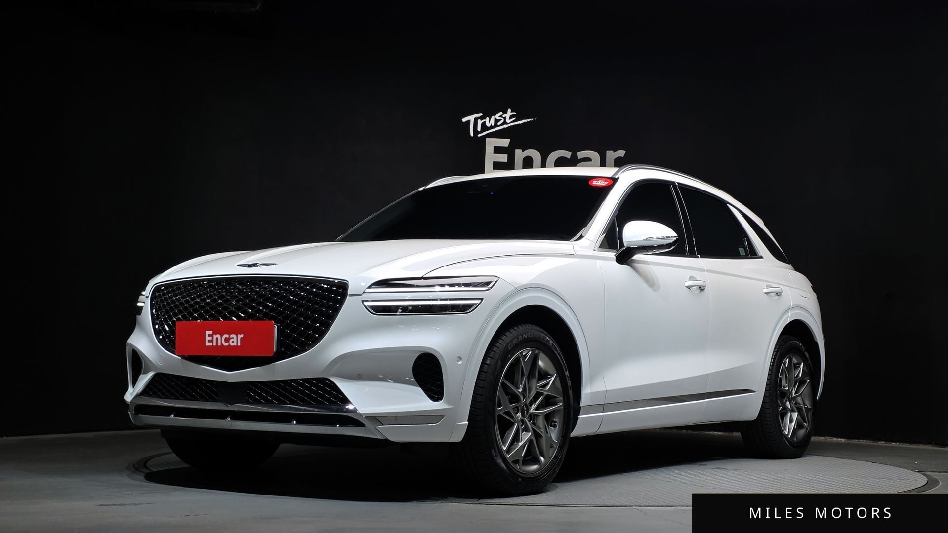 Genesis GV70 2023 — фото 1 из 12
