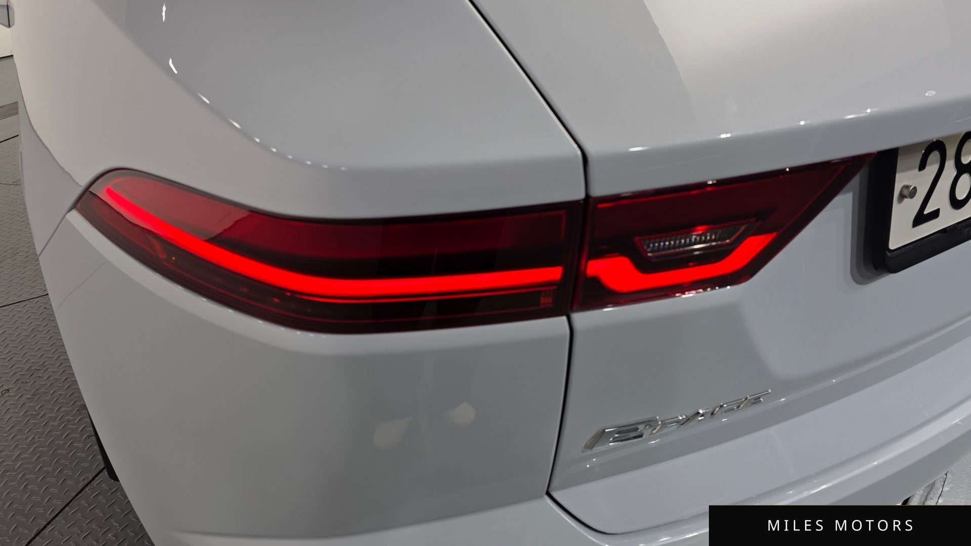 Jaguar E-PACE 2020 — миниатюра 9