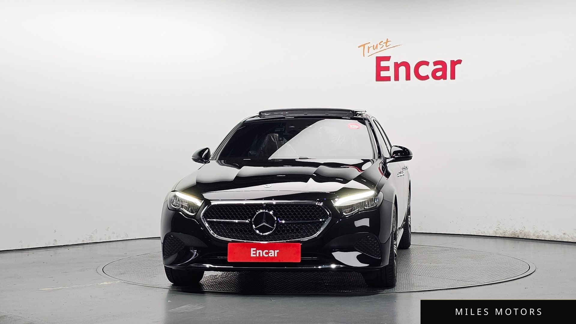 Mercedes-Benz E-Class W214 2026 — миниатюра 3