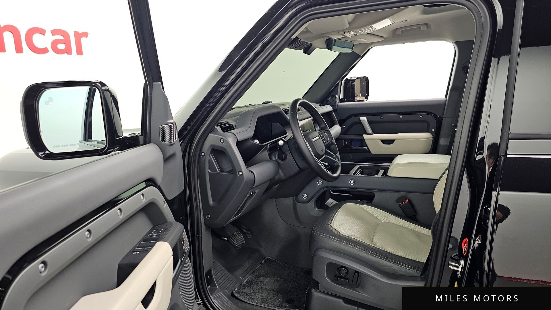 Land Rover Defender 2024 — миниатюра 10