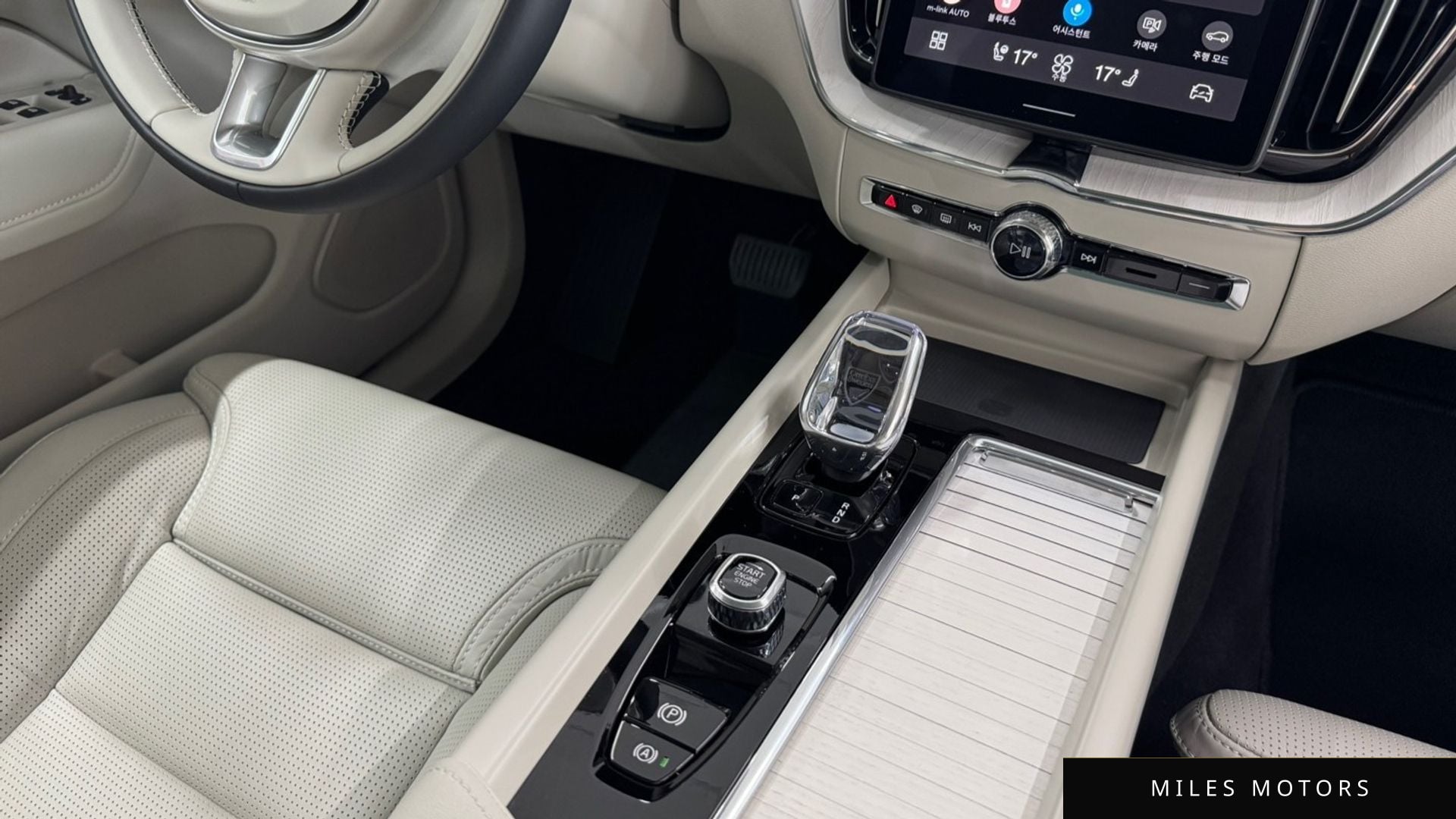 Volvo XC60 2026 — миниатюра 9