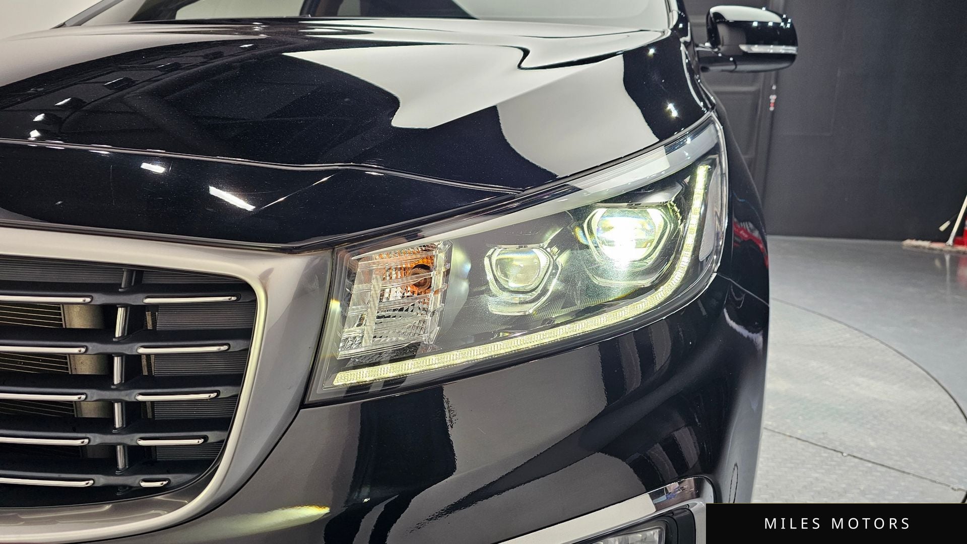 Kia Canival 2020 — миниатюра 7