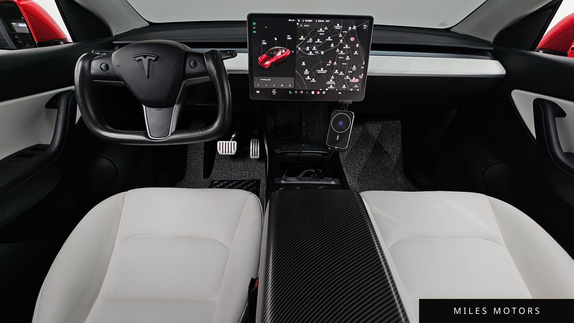 Tesla Model Y 2021 — миниатюра 9