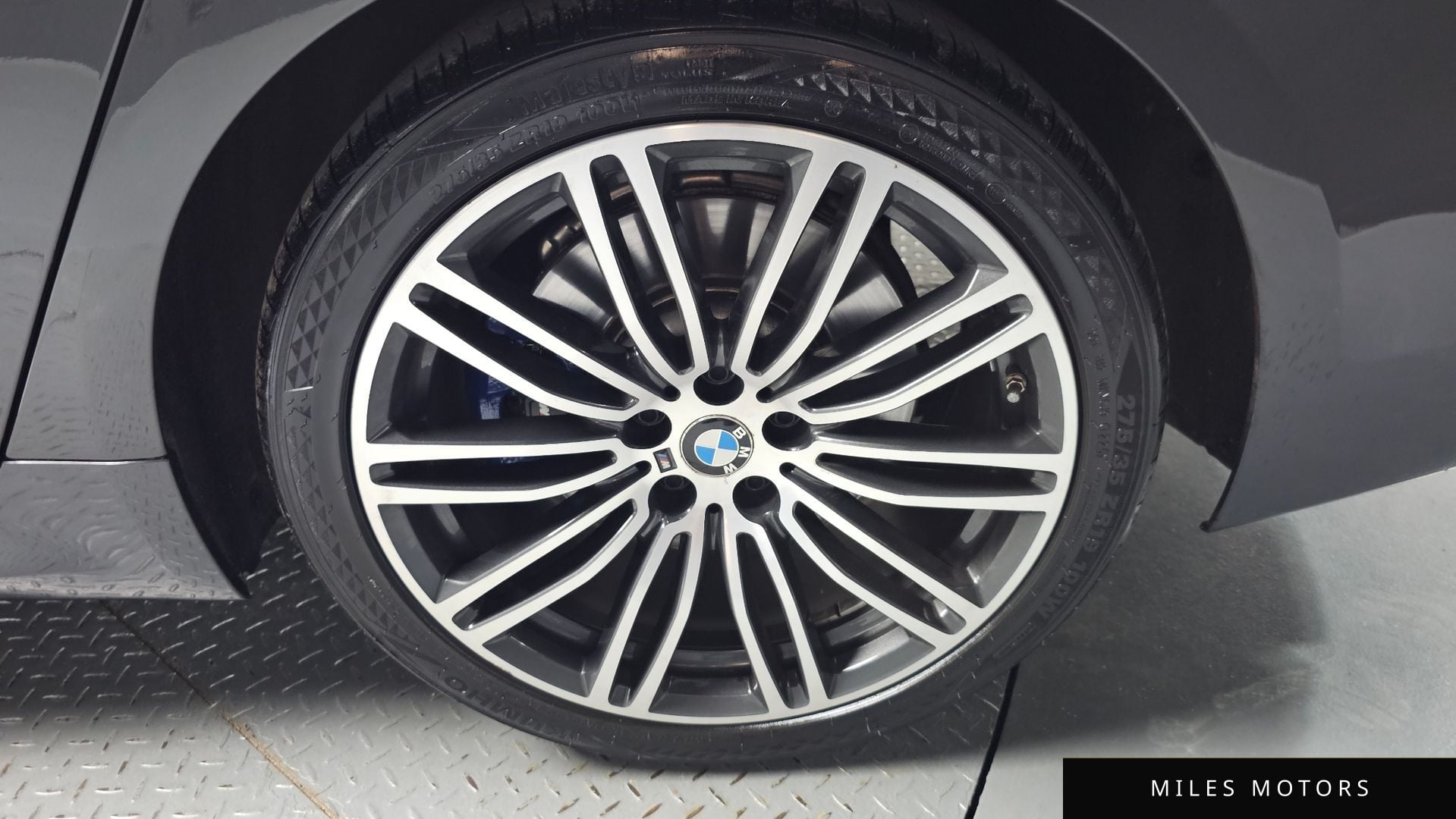 BMW 5 Series (G30) 2019 — миниатюра 6