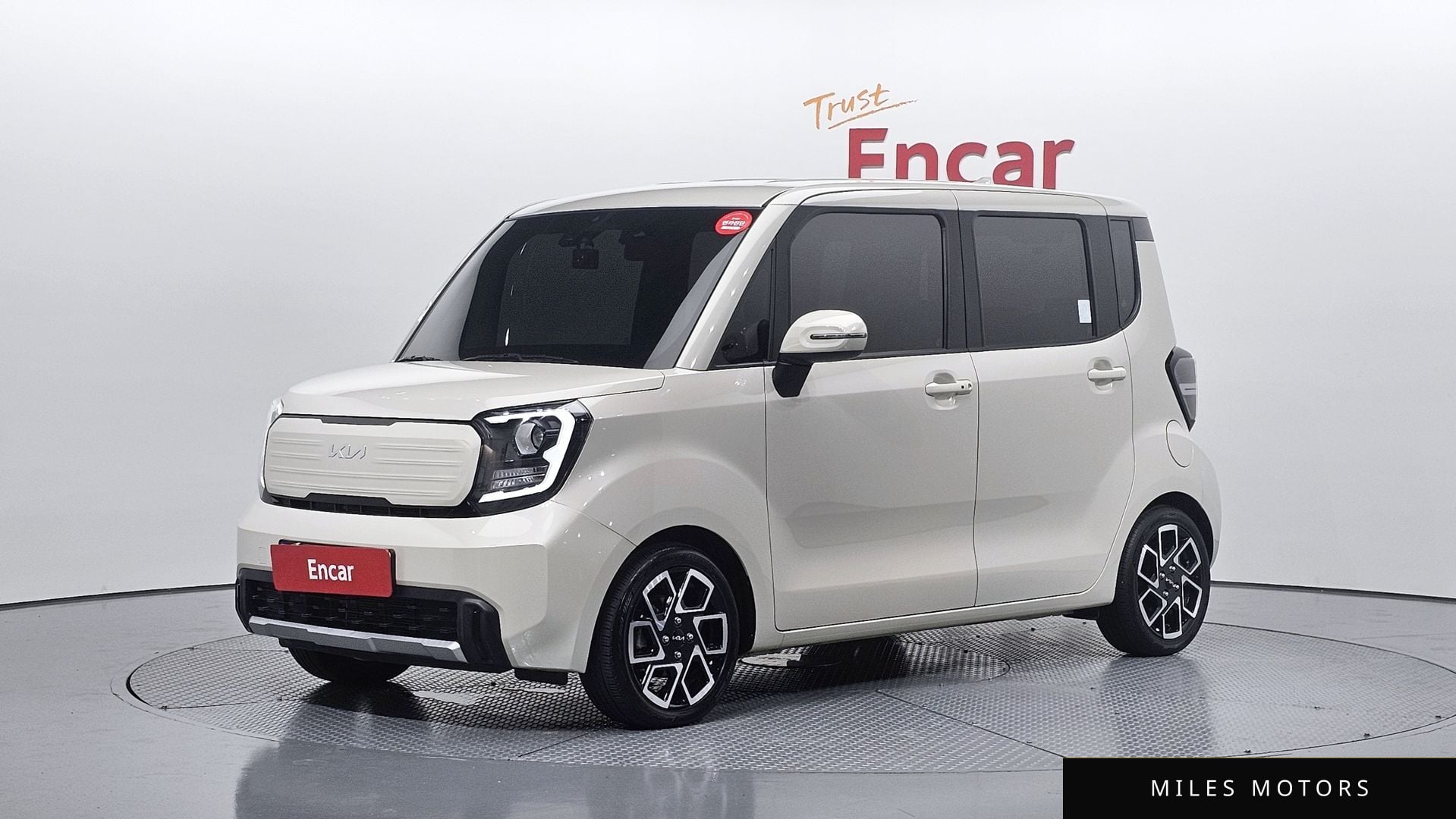 Kia RAY 2023 — фото 1 из 12