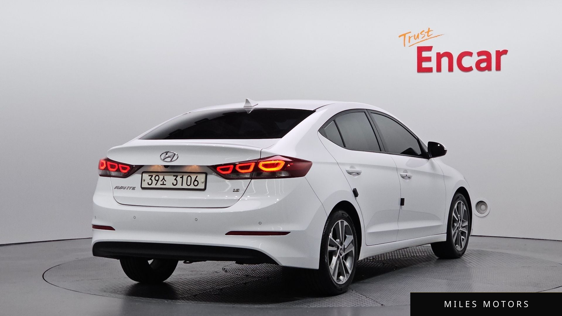 Hyundai AVANTE 2018 — миниатюра 2