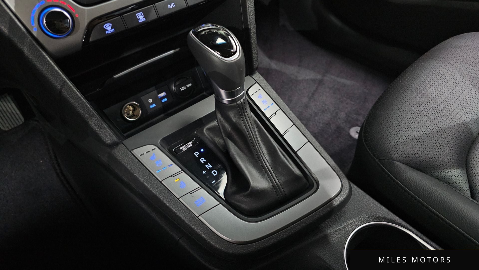 Hyundai AVANTE 2018 — миниатюра 12