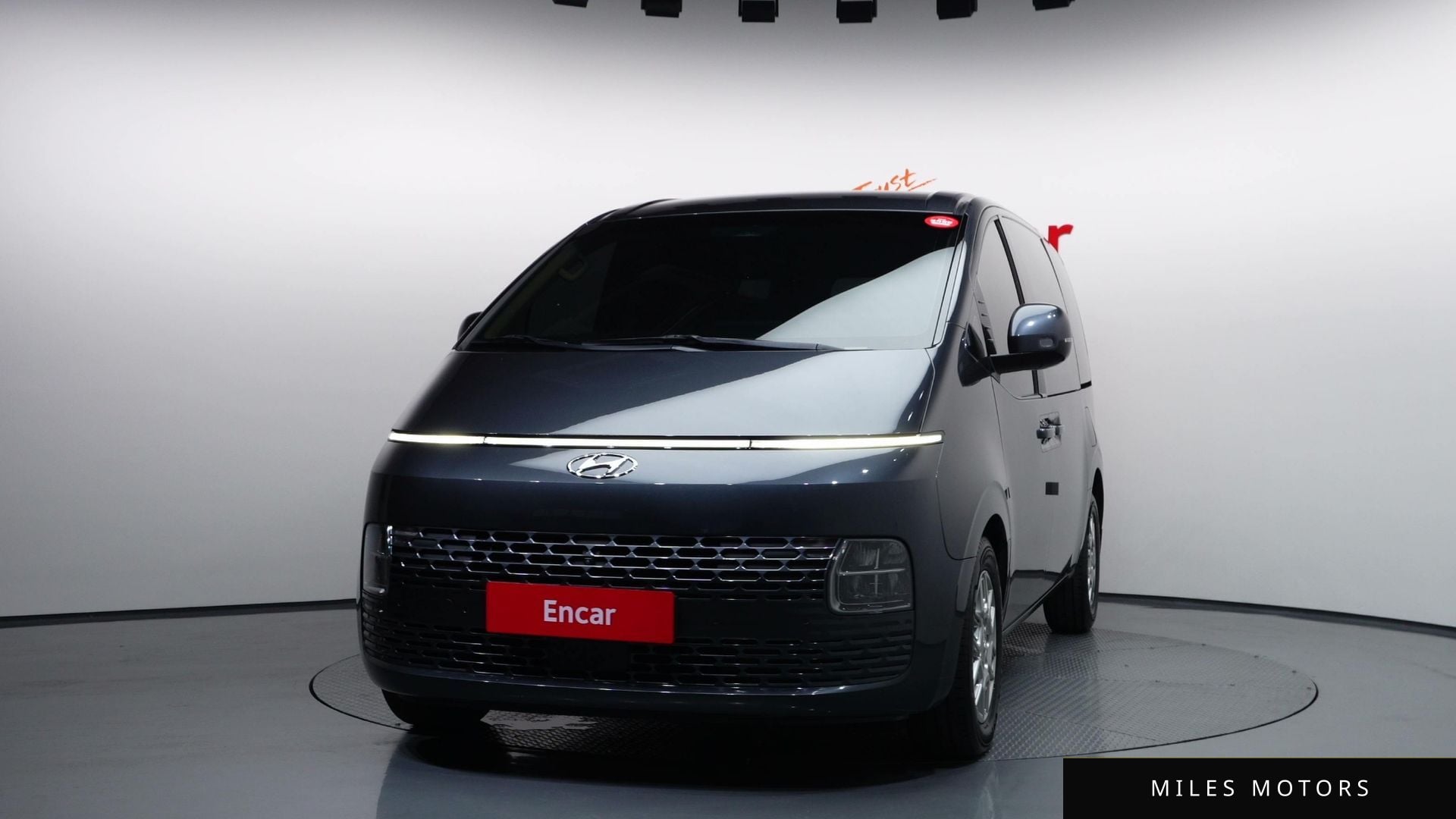 Hyundai Staria 2022 — миниатюра 3