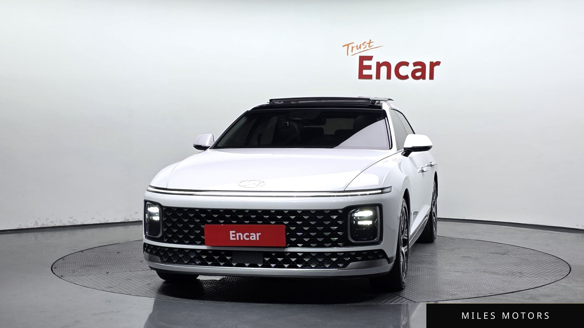 Hyundai Grandeur 2023 — миниатюра 3