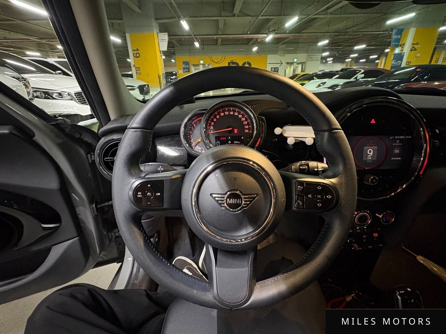 MINI Cooper 2022 — миниатюра 6