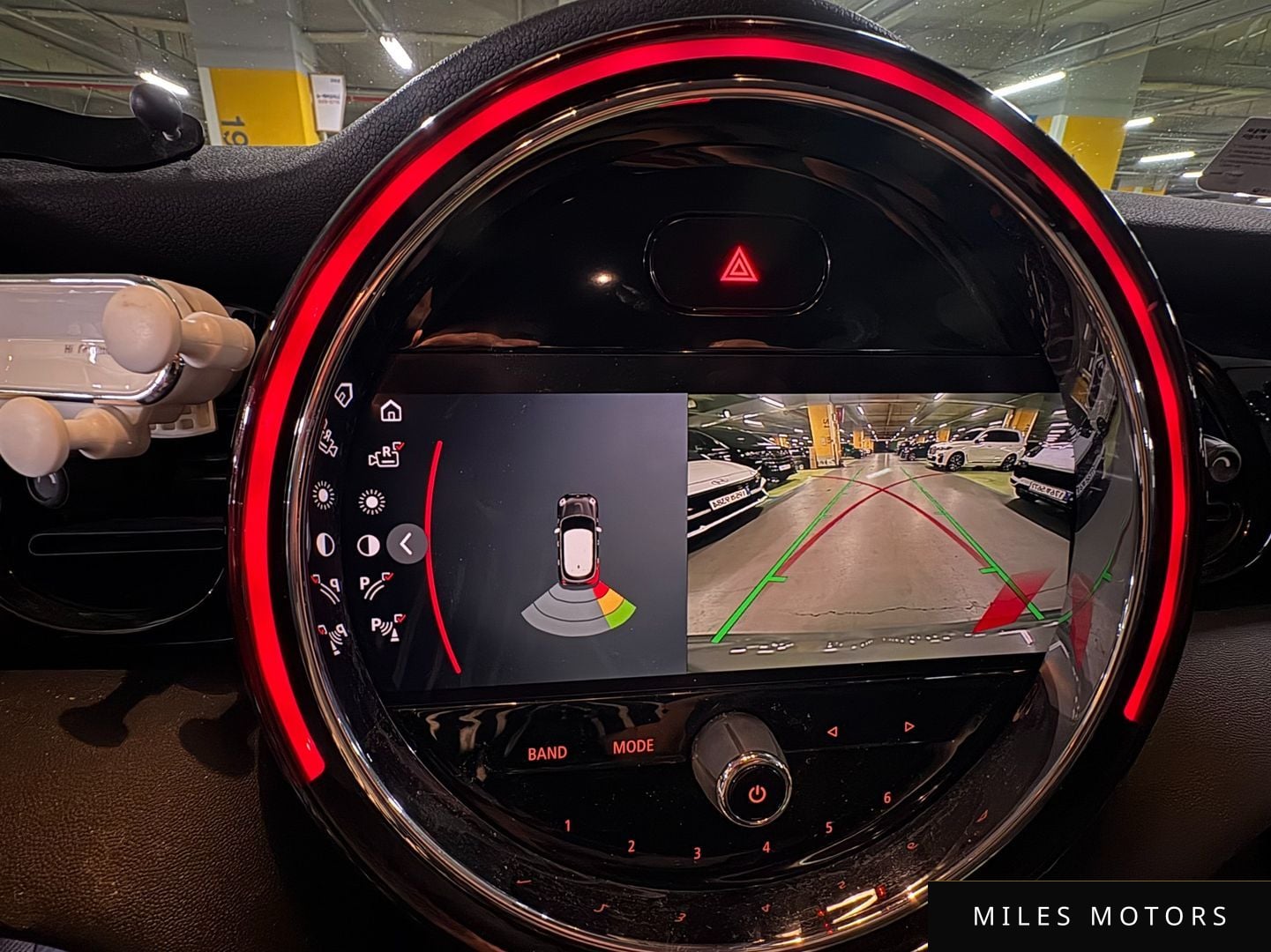 MINI Cooper 2022 — миниатюра 10