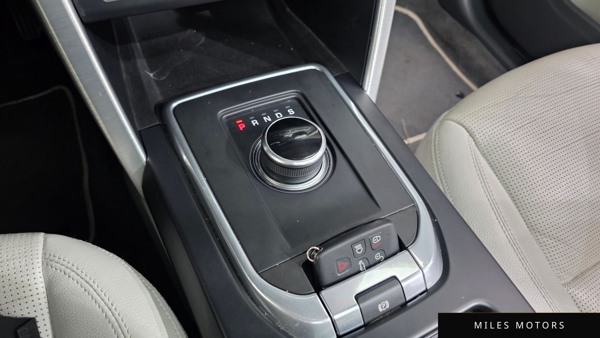 Land Rover Discovery Sport 2018 — миниатюра 9