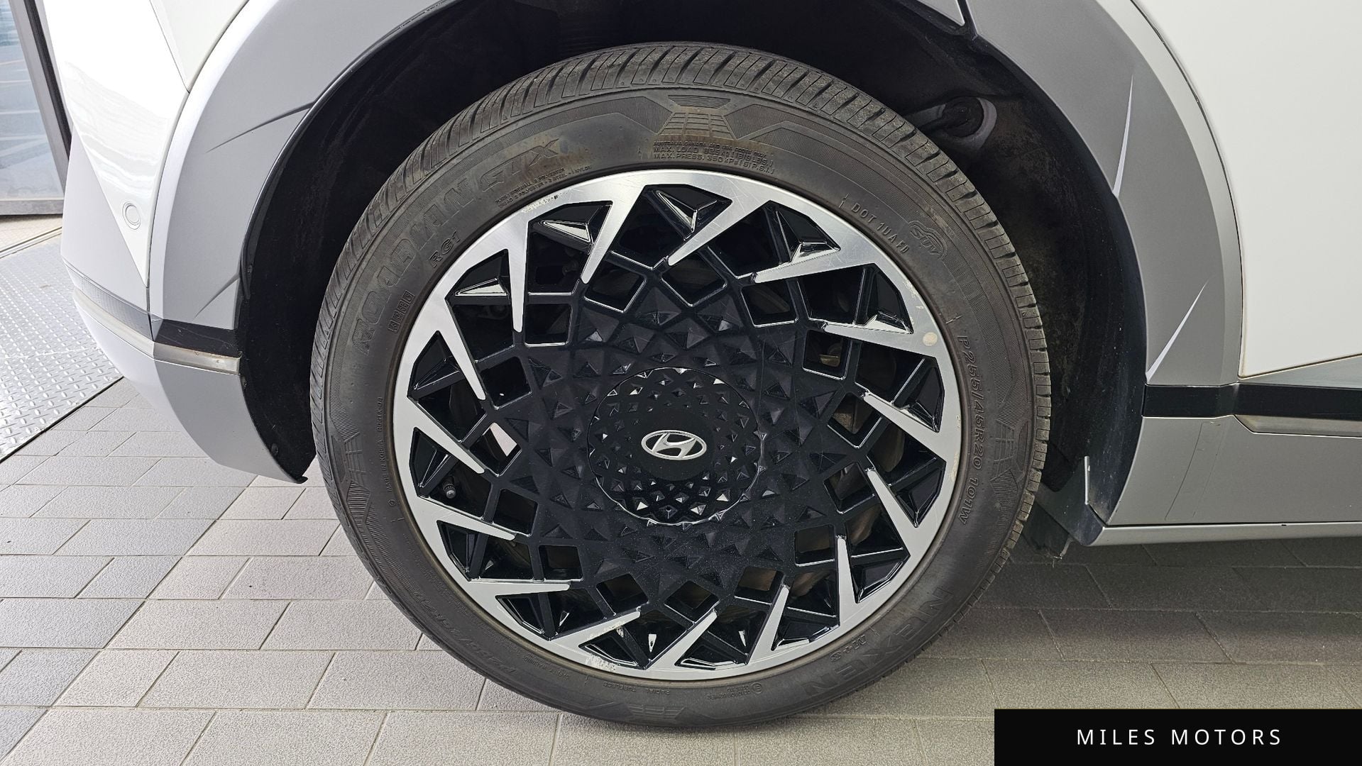 Hyundai Ioniq5 2022 — миниатюра 5