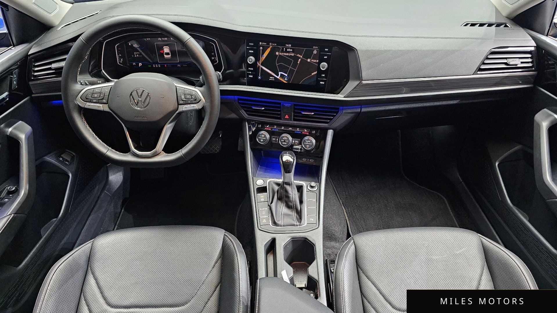 Volkswagen Jetta 2023 — миниатюра 10