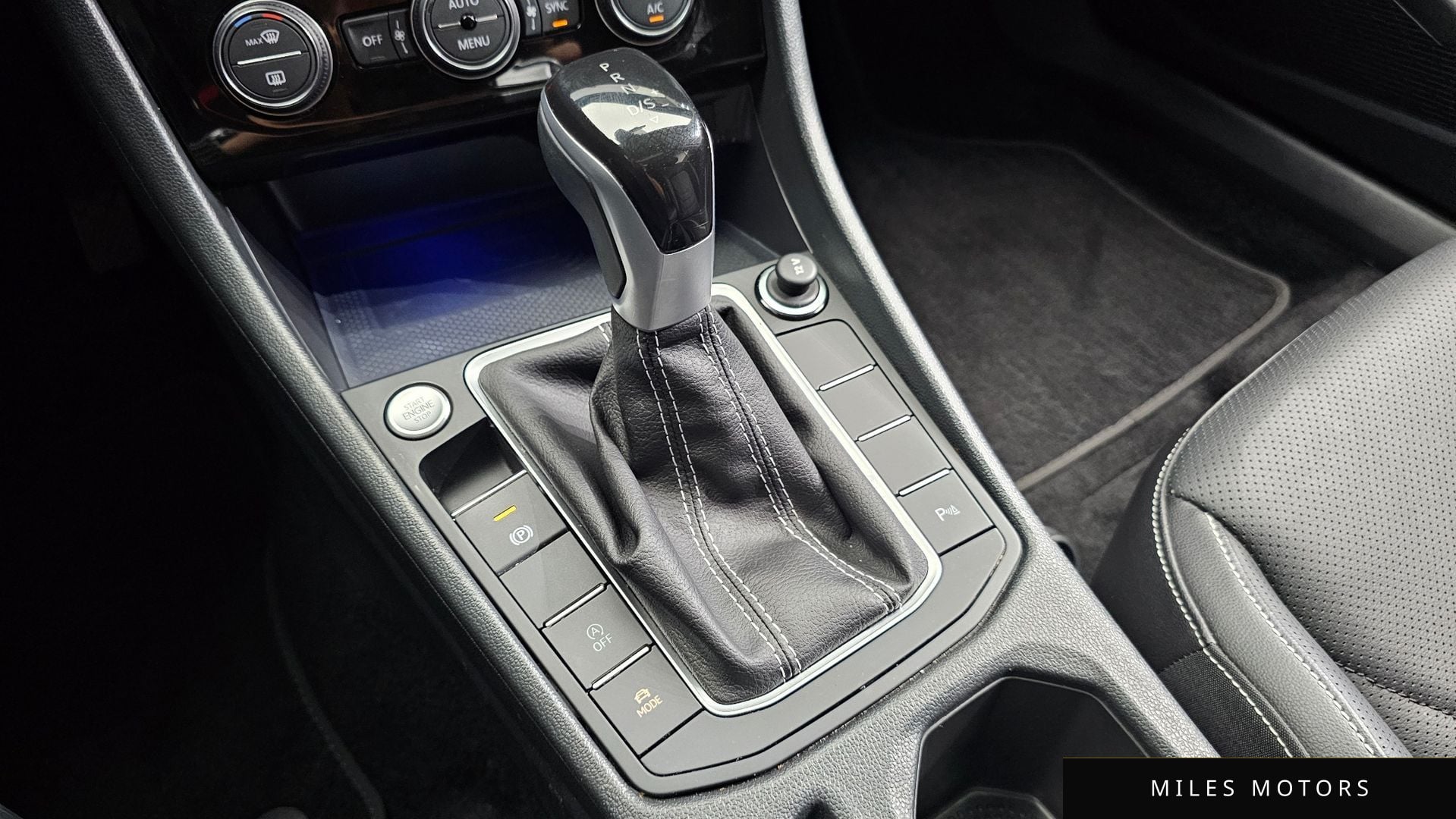 Volkswagen Jetta 2023 — миниатюра 12