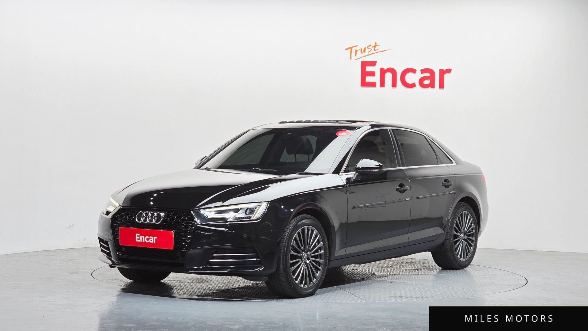 Audi A4 (B9) 2018 — фото 1 из 12