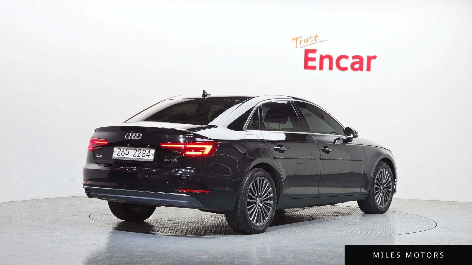 Audi A4 (B9) 2018 — миниатюра 2