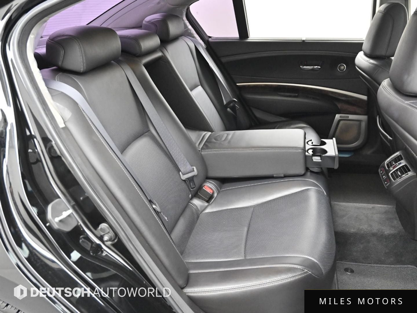 Honda Legend 2016 — миниатюра 12