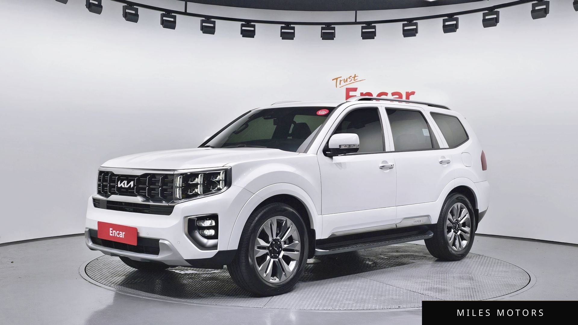 Kia Mohave 2022 — фото 1 из 12