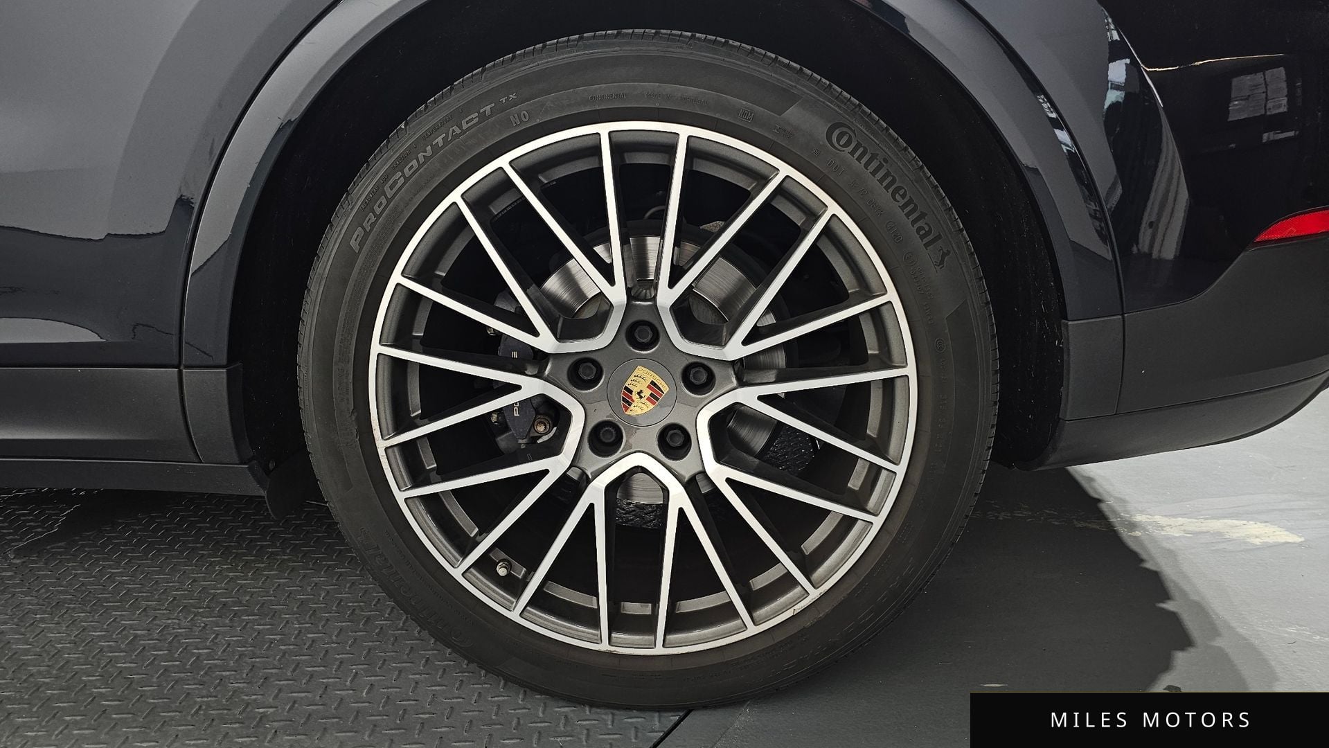 Porsche Cayenne 2021 — миниатюра 7