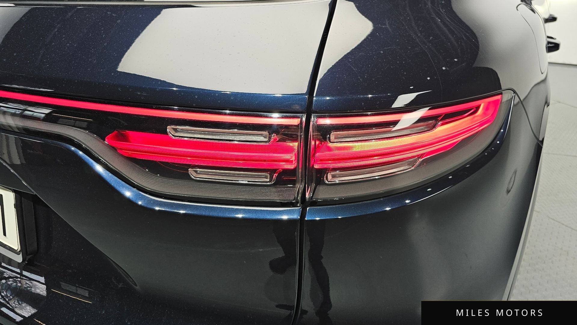 Porsche Cayenne 2021 — миниатюра 9