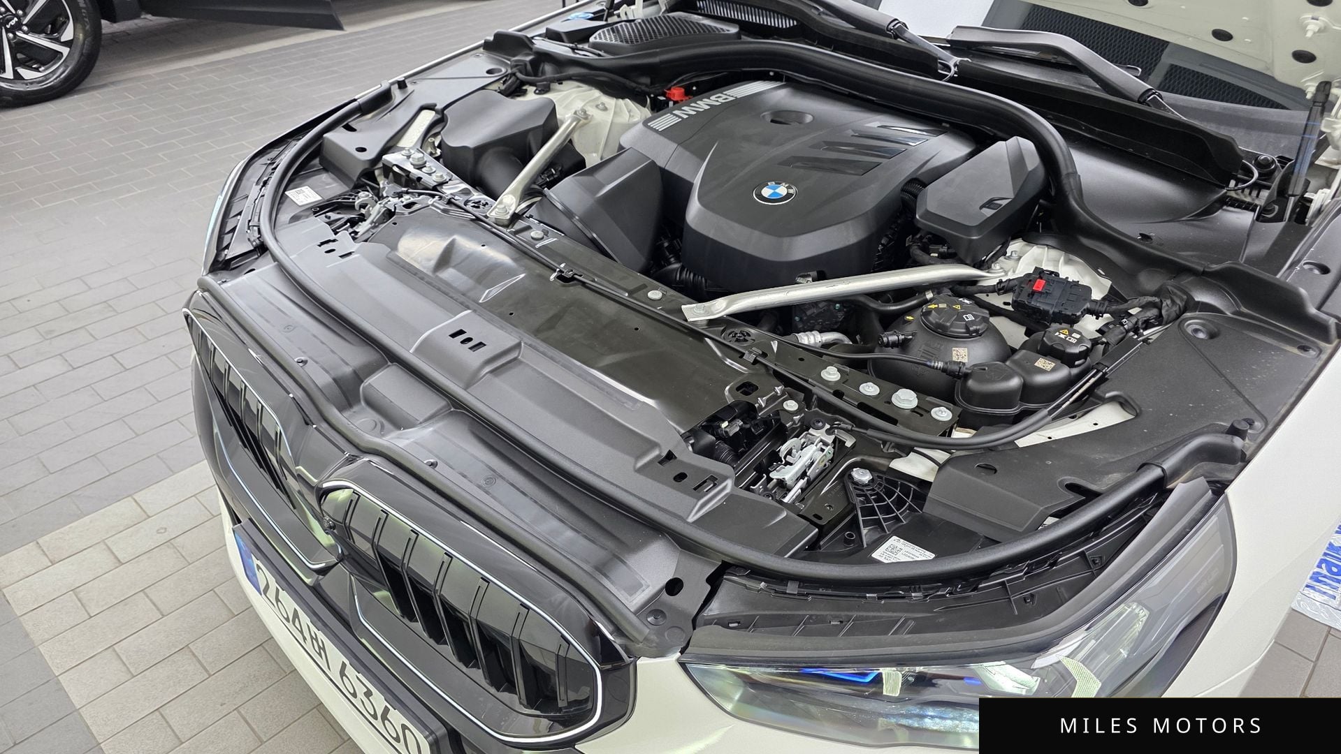 BMW 5 Series (G60) 2025 — миниатюра 6
