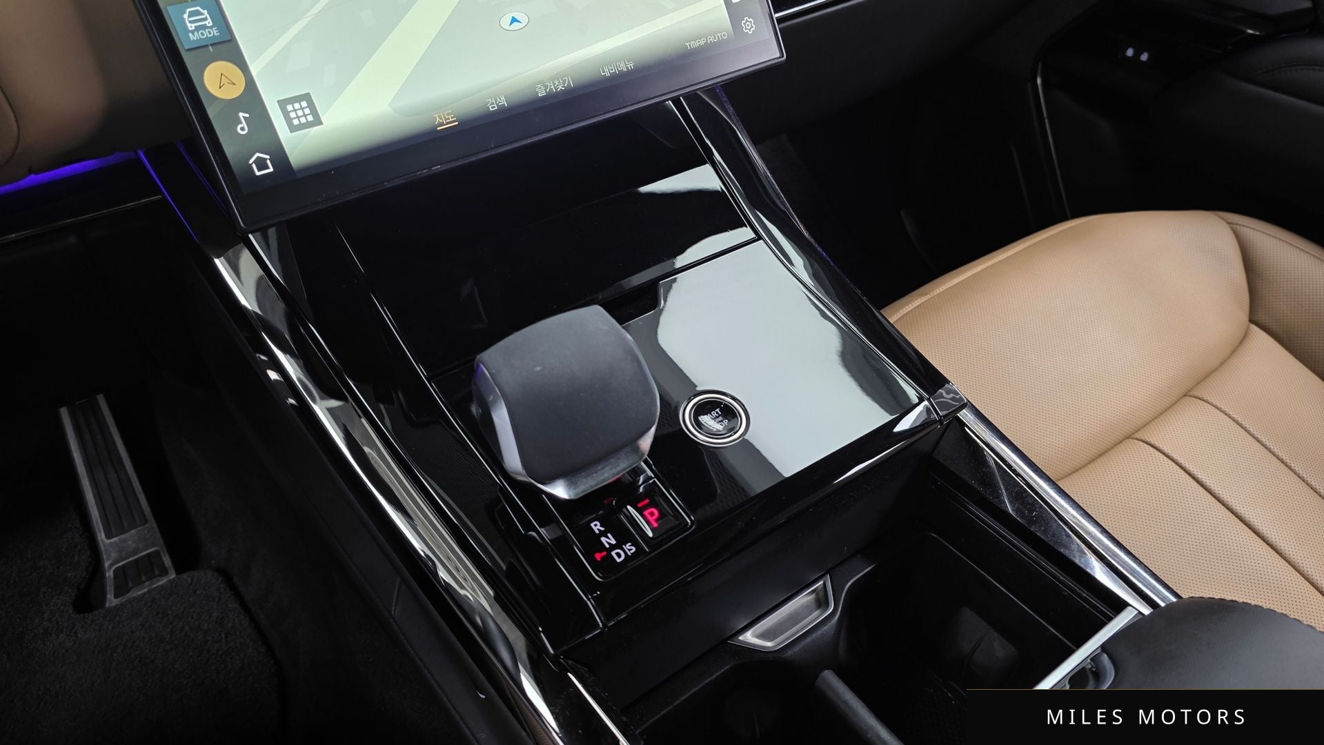 Land Rover Range Rover Sport 2024 — миниатюра 12